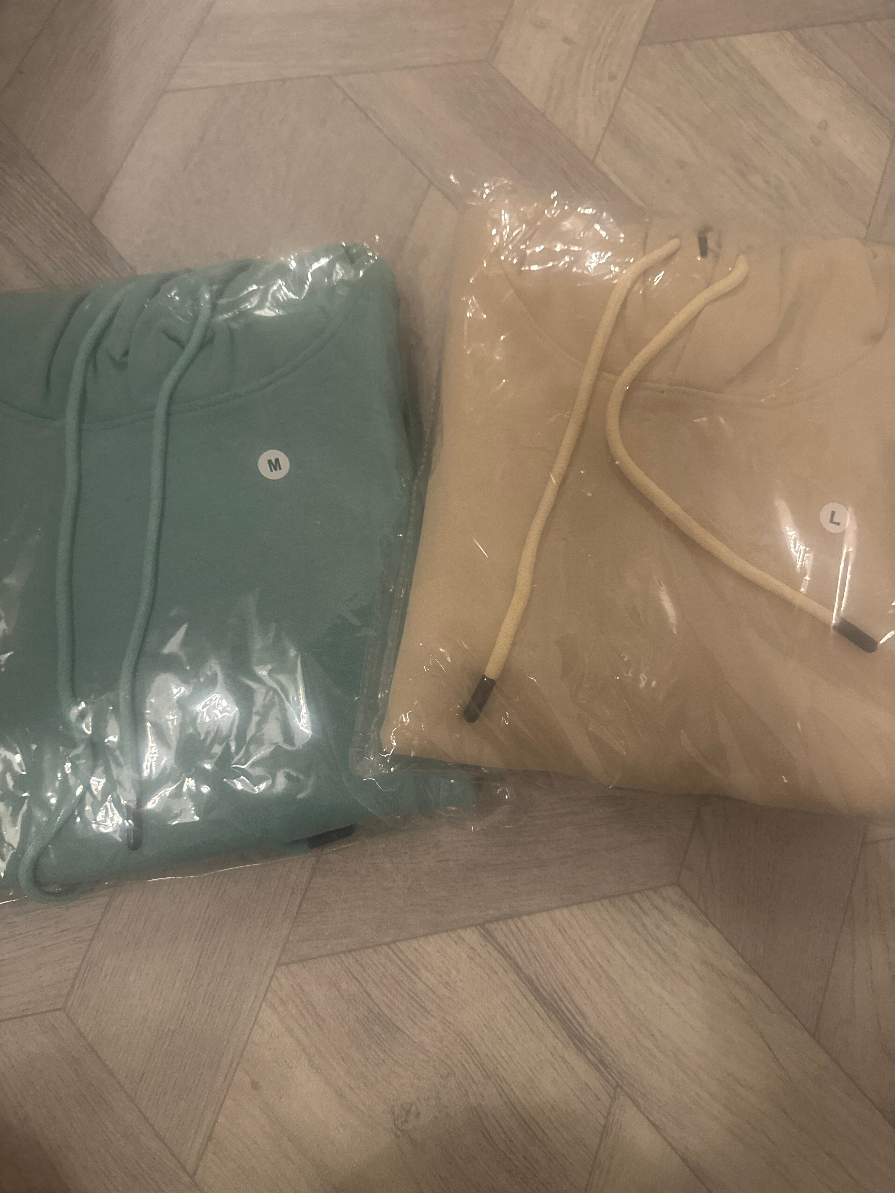 Women’s hoodies
